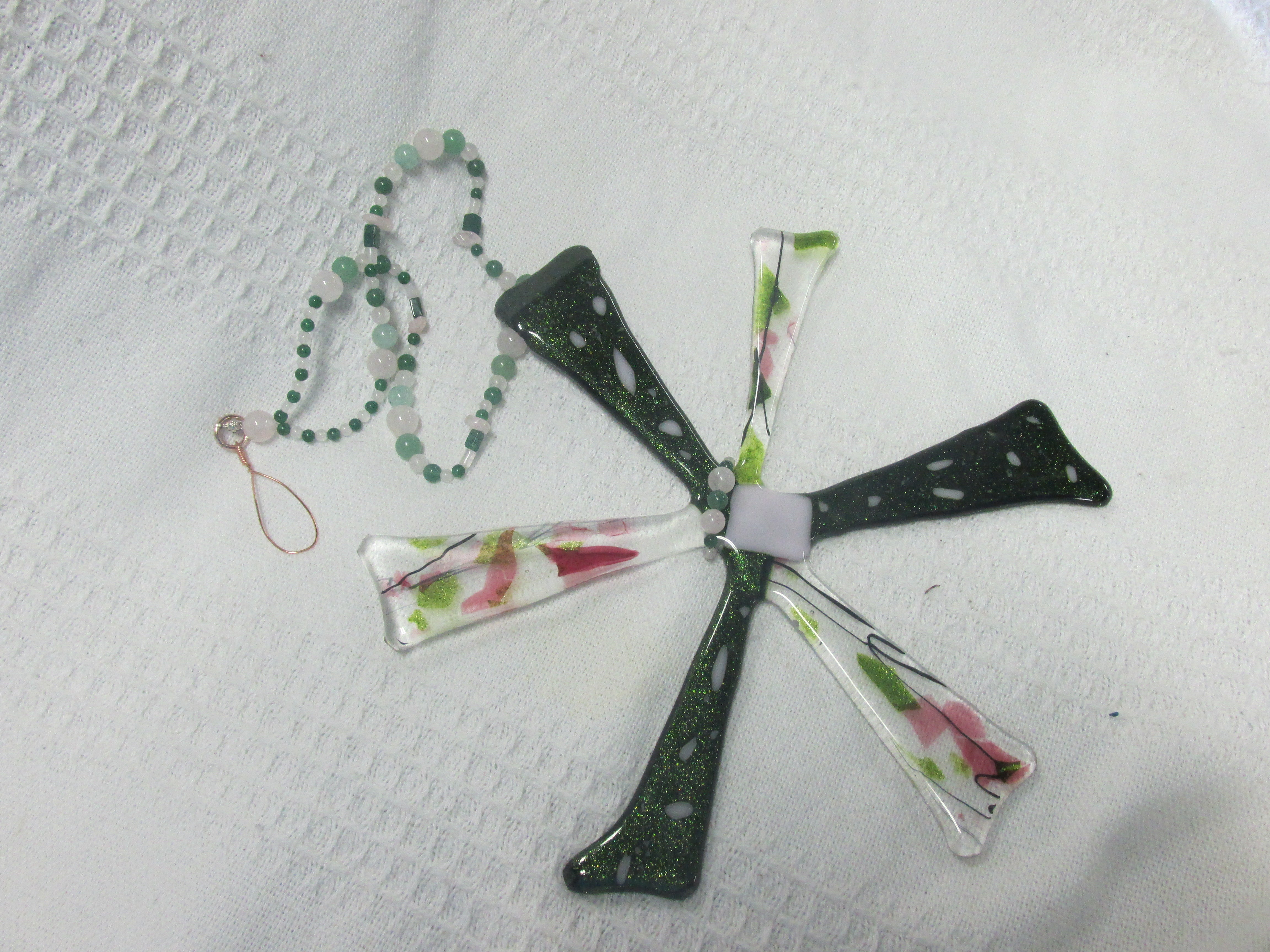 Green and Pink 6-Armed Starburst Suncatcher
