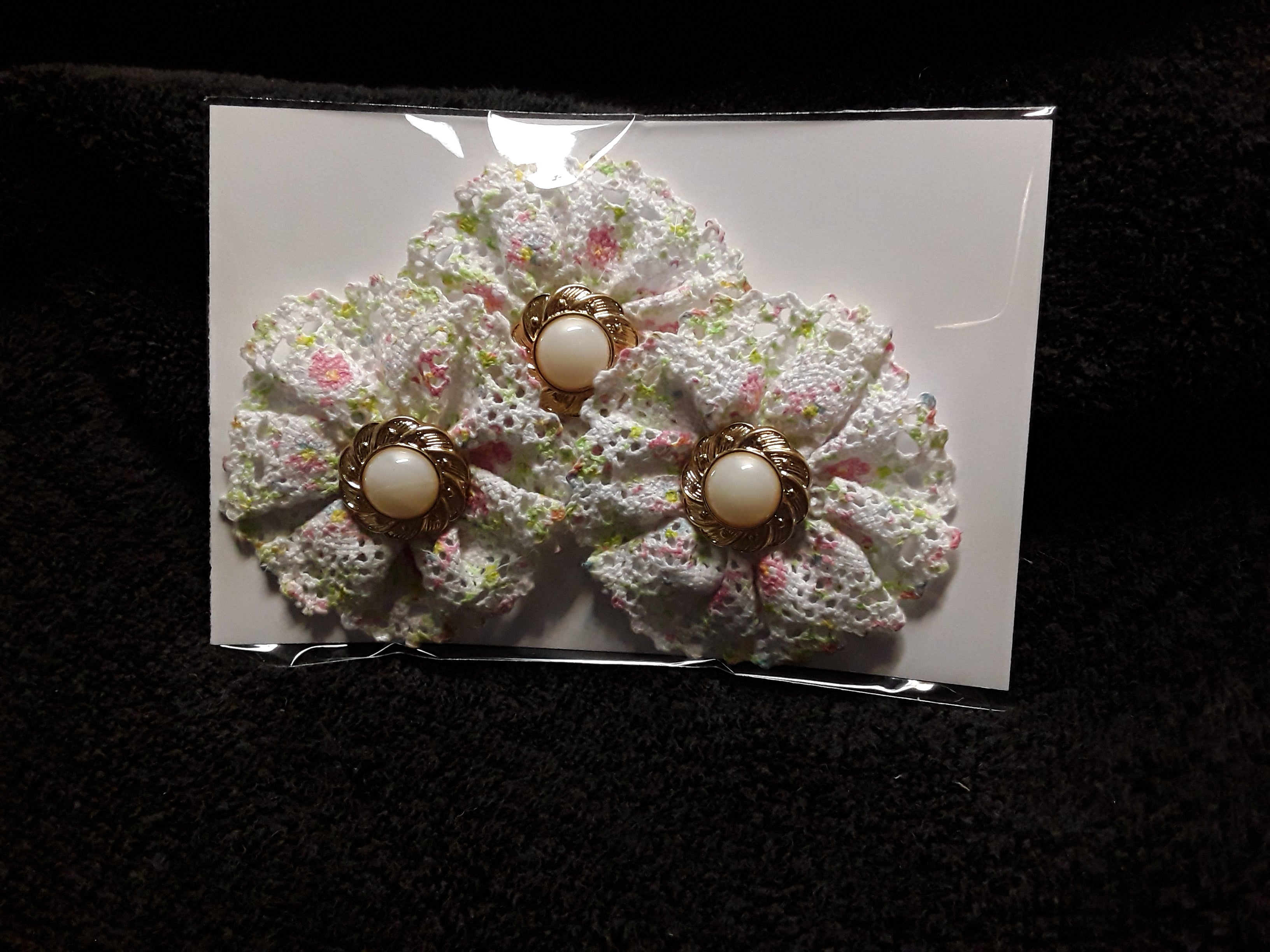 Lace Flowers in Pink and Green