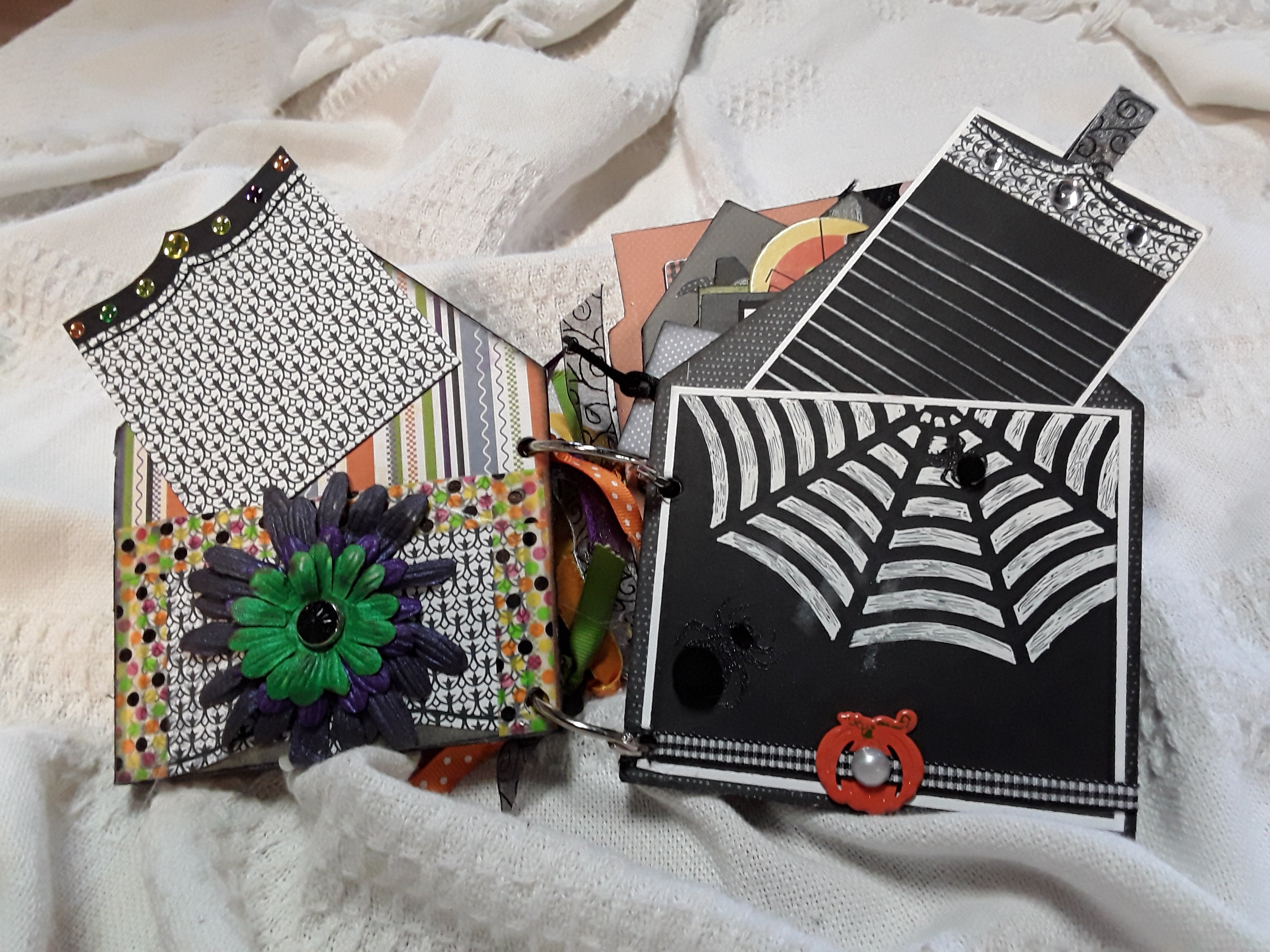 Halloween Chipboard Scrapbook