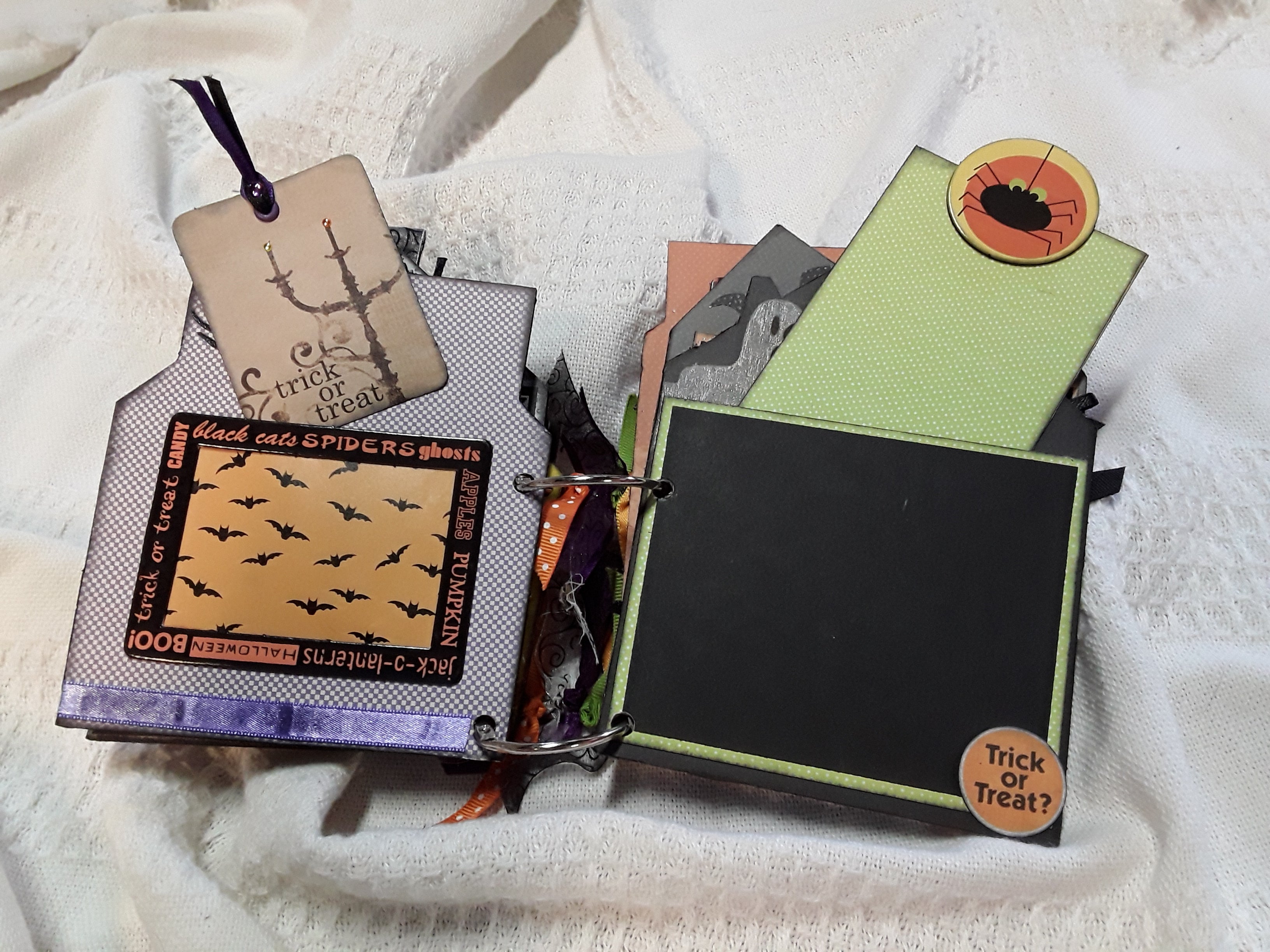 Halloween Chipboard Scrapbook