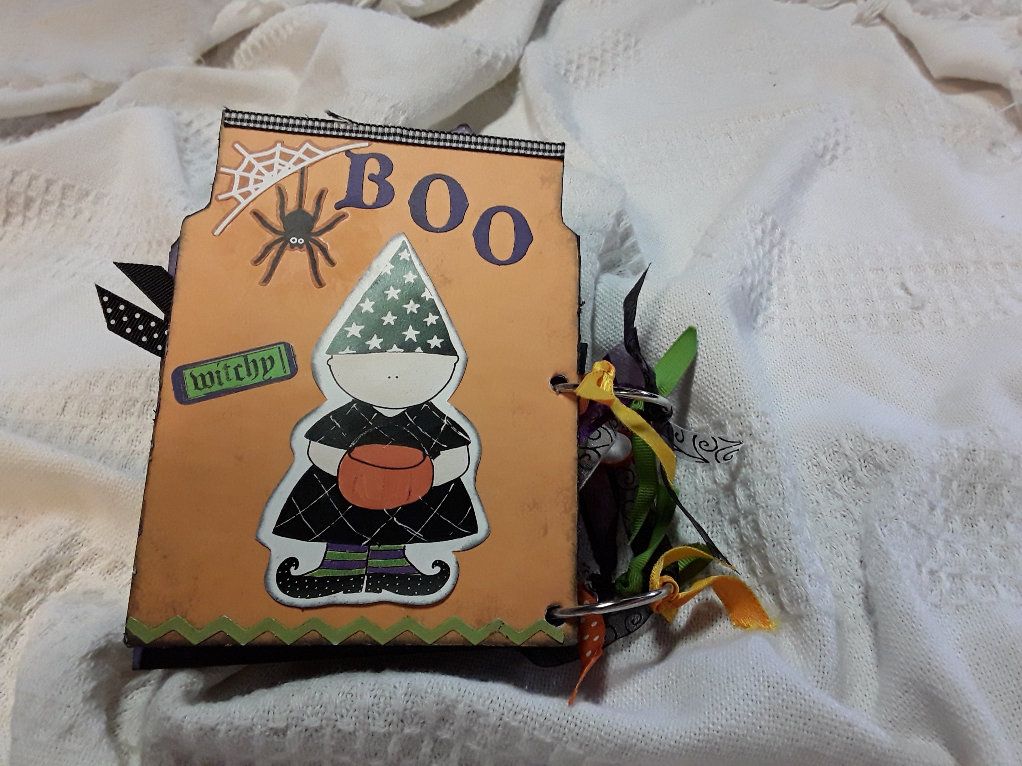 Halloween Chipboard Scrapbook