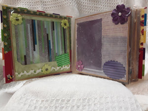 Colorful Circles Scrapbook
