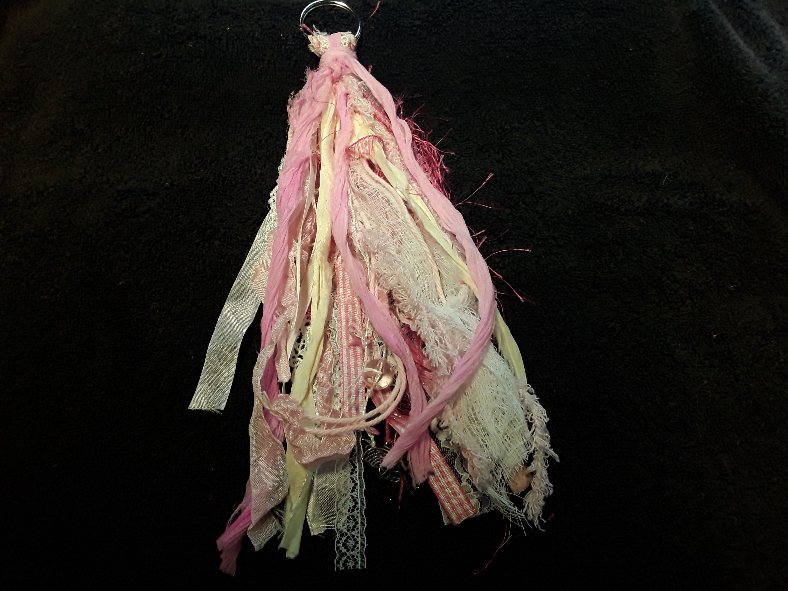 Scrapbook Spine Tassel in Pink